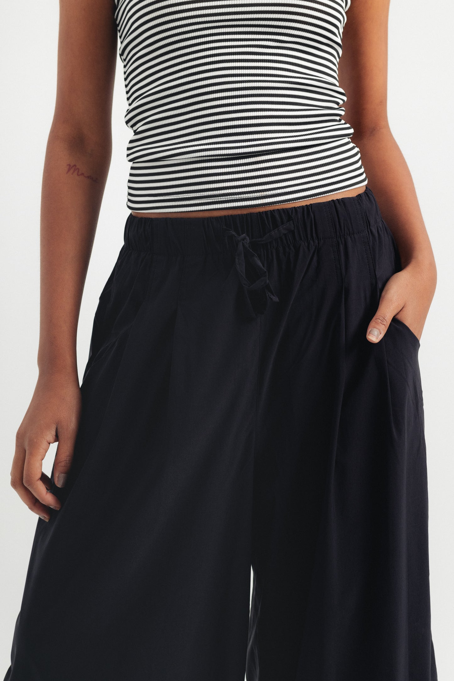 Casual Parachute Pants - Black