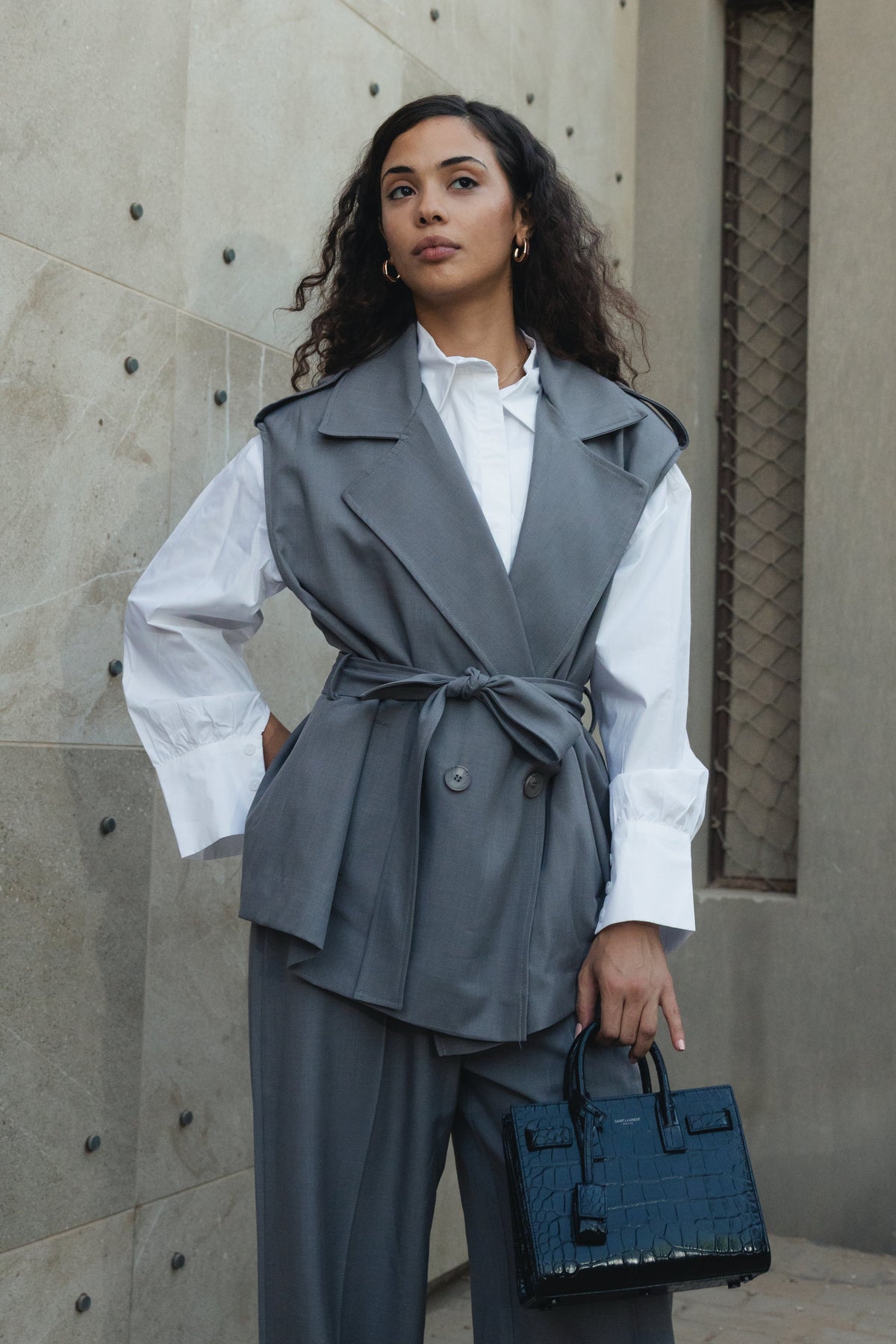 Padded Shoulders Belted Vest