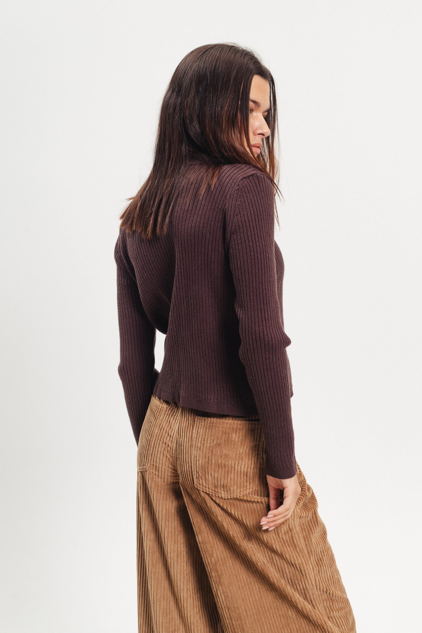 Rib Knit Sweater - Brown