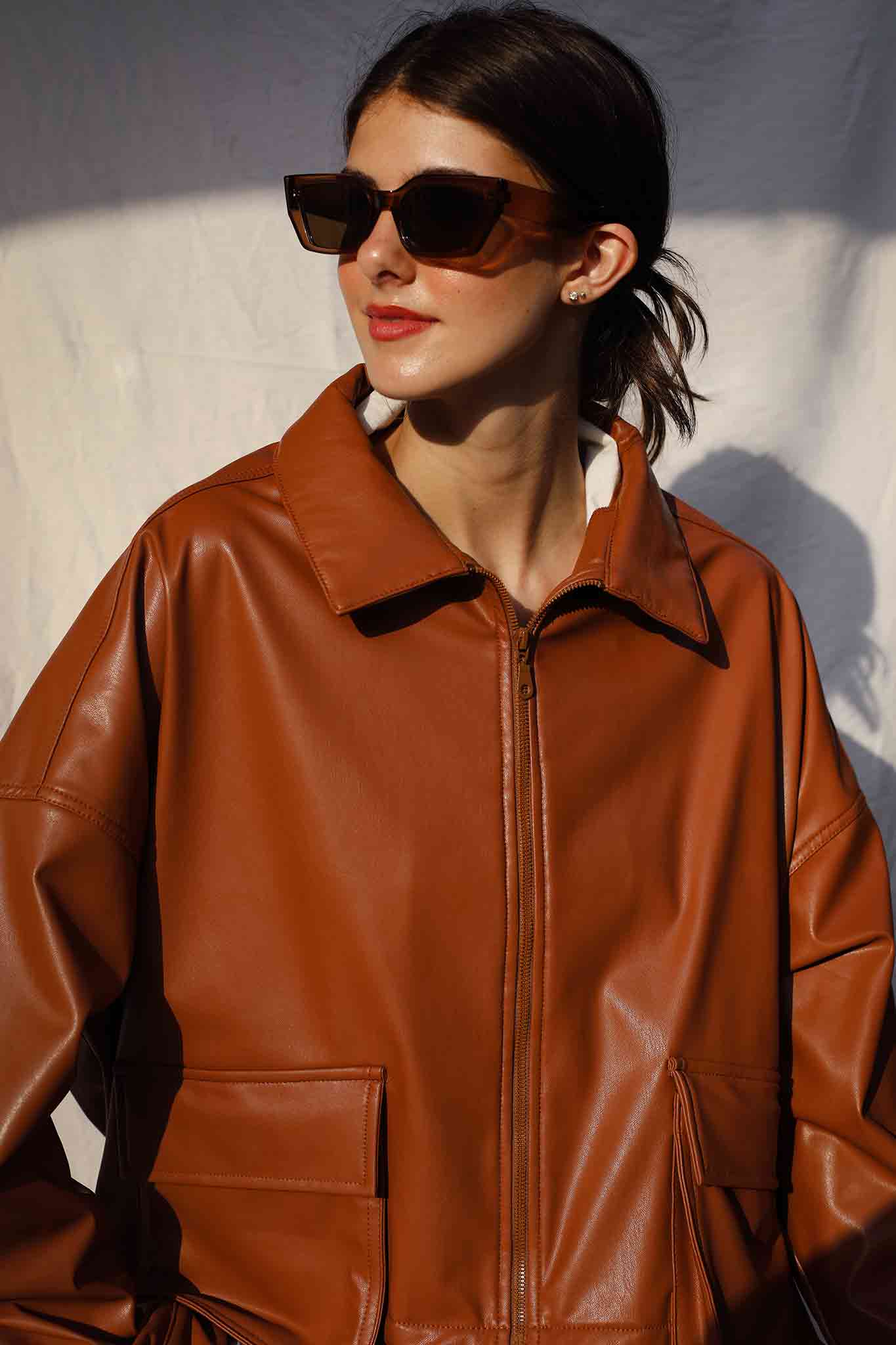 COOL BREEZE  LEATHER JACKET IN BROWN