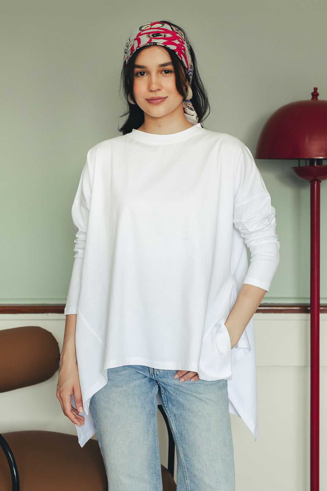 Asymmetric Long Sleeve T-shirt - White