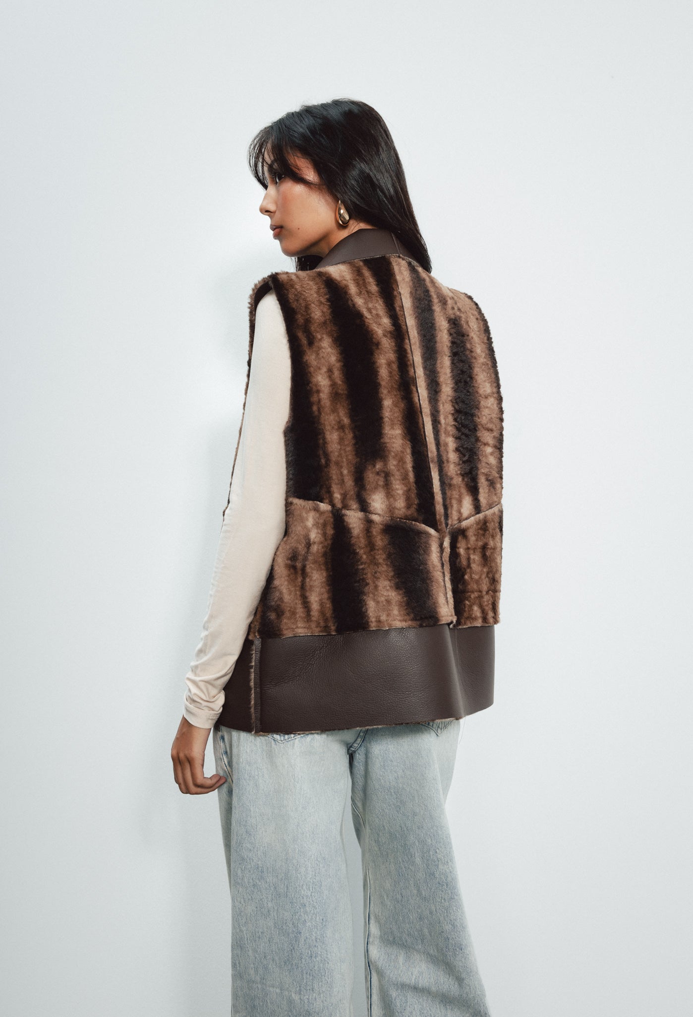 Reversible Vest - Leather/ Fur - Brown
