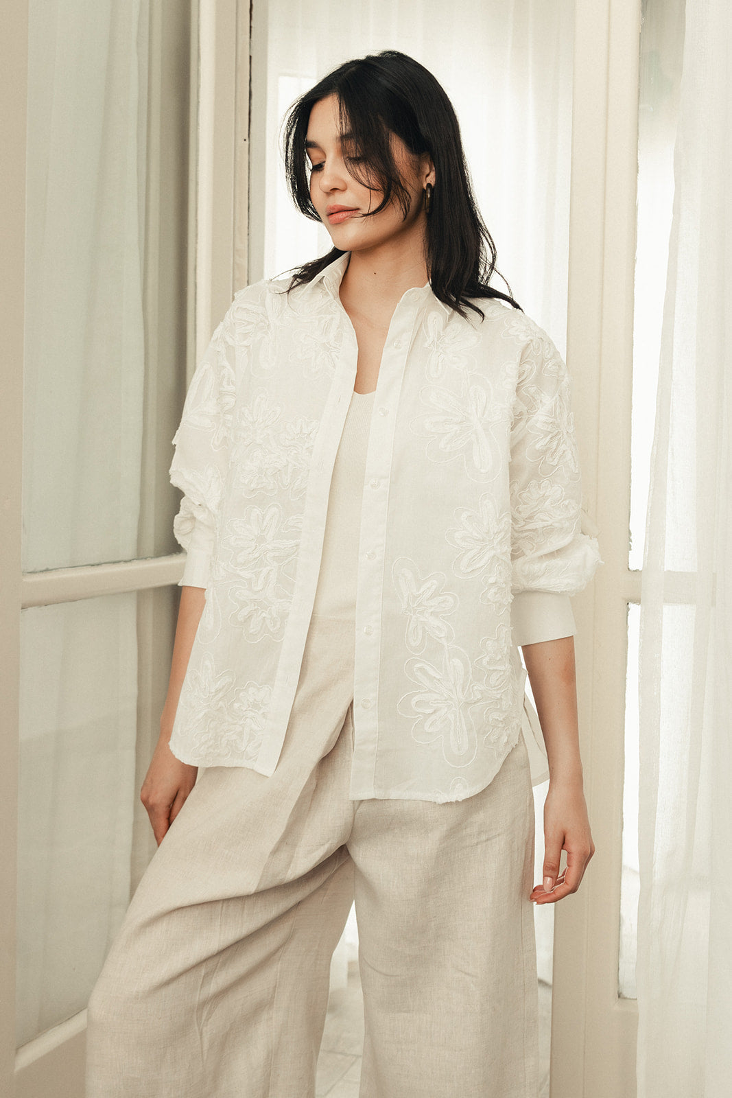 Floral Embroidered Shirt - White