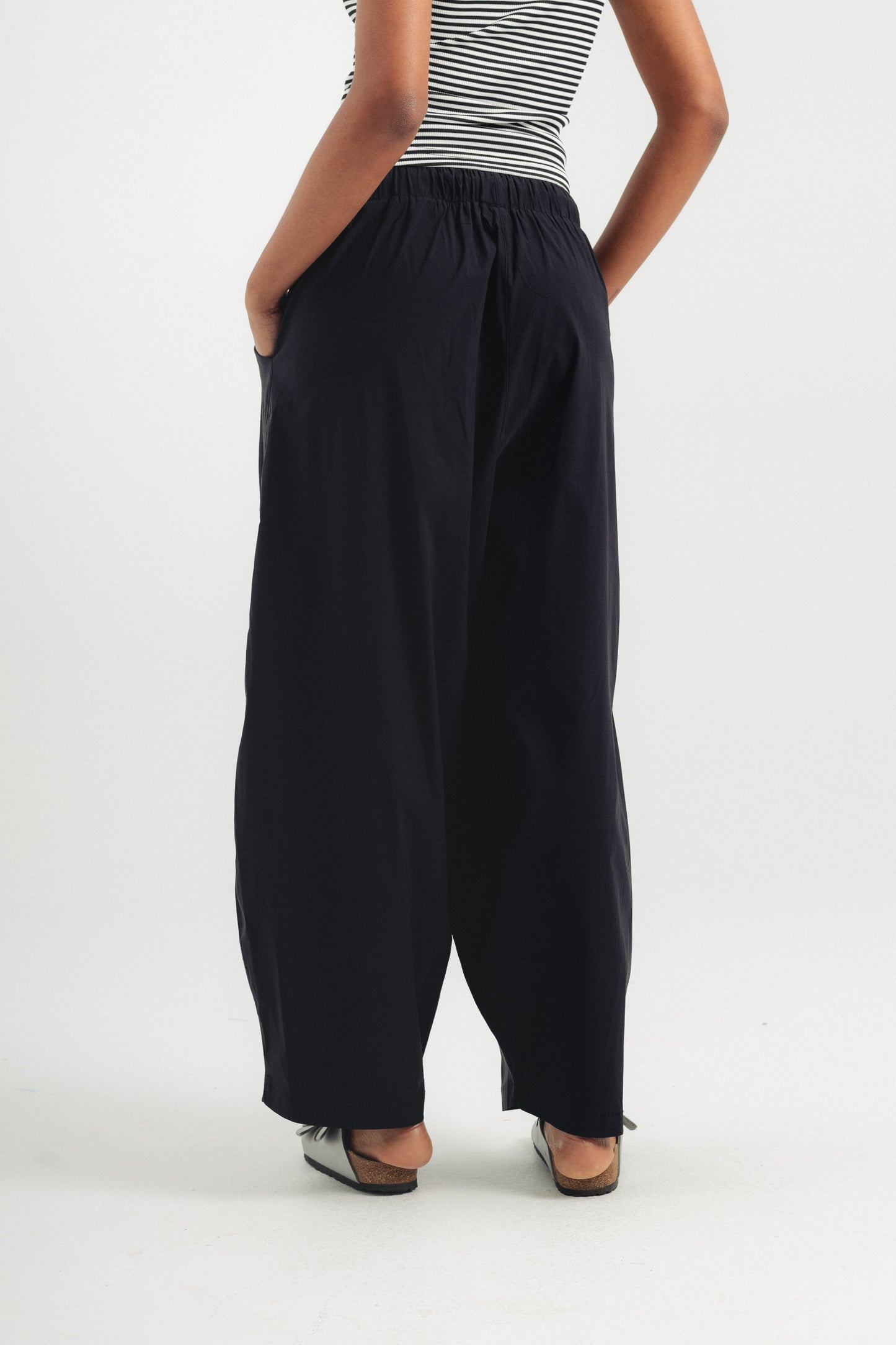 Casual Parachute Pants - Black