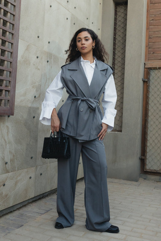 Padded Shoulders Belted Vest