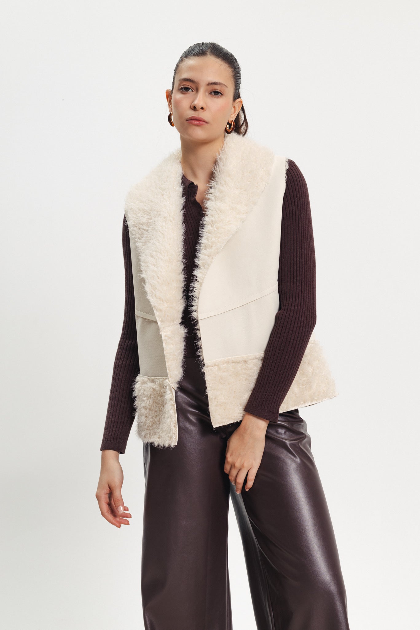 Reversible Vest - Leather/ Fur - White