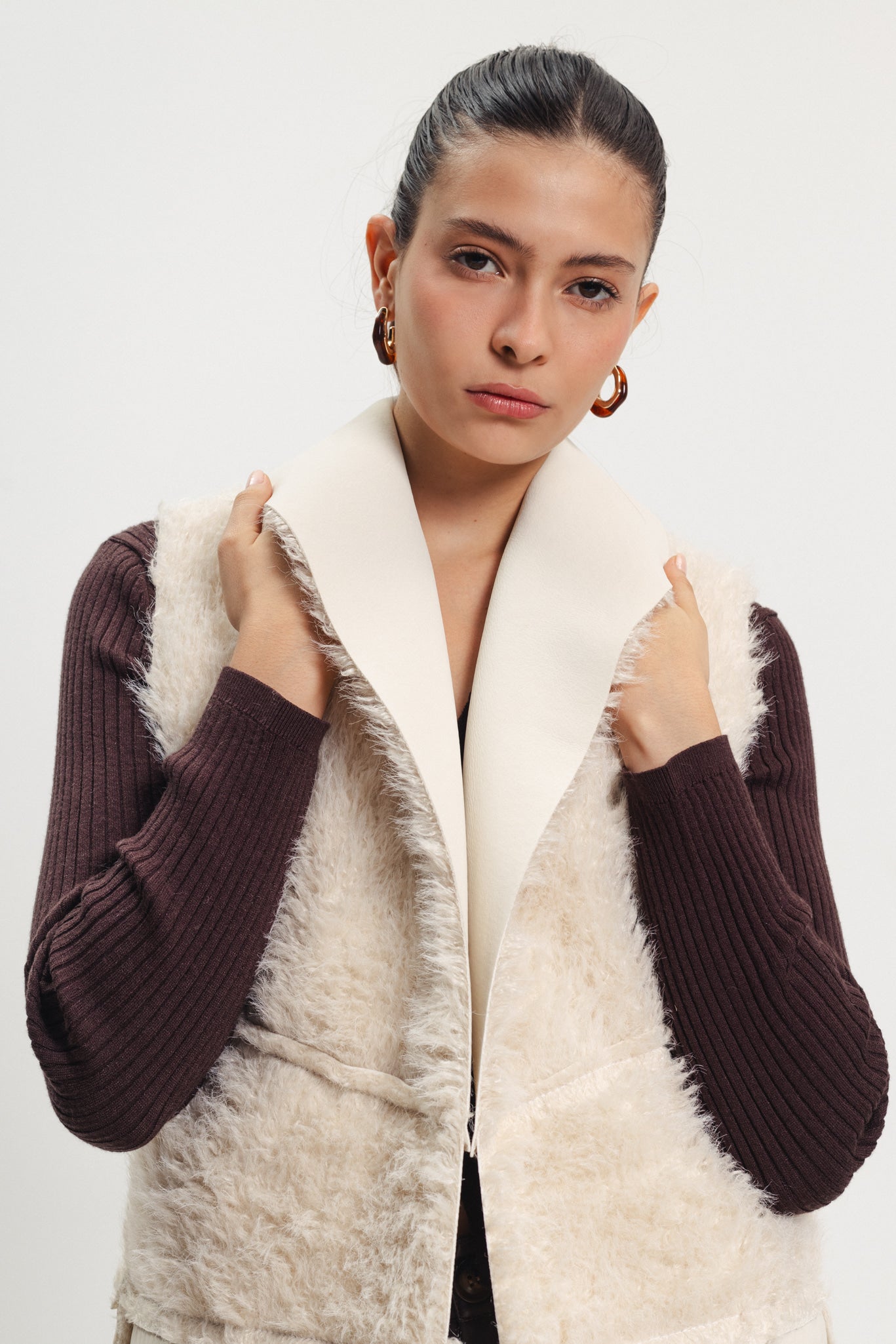 Reversible Vest - Leather/ Fur - White