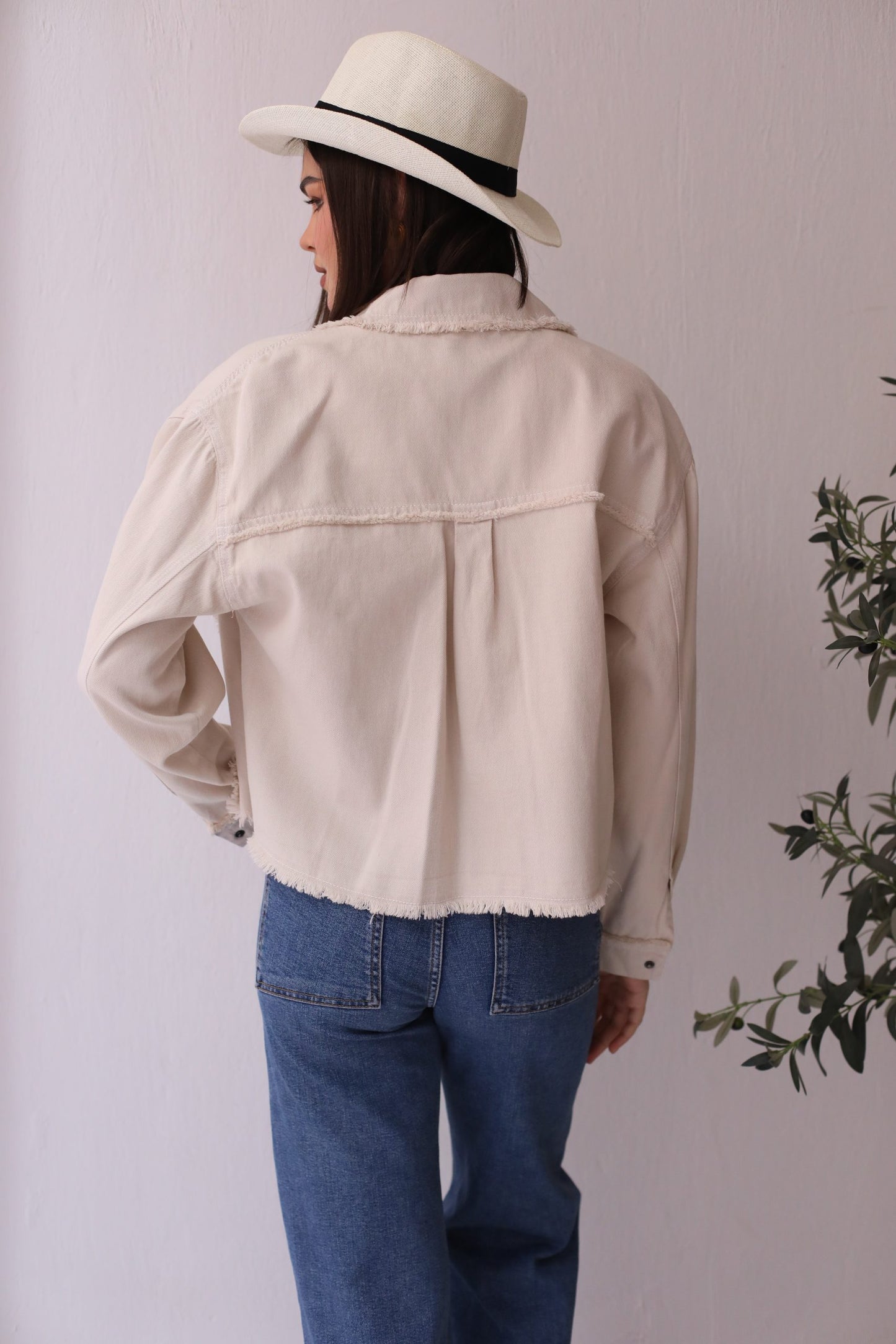 Frayed Cropped Shirt - Beige