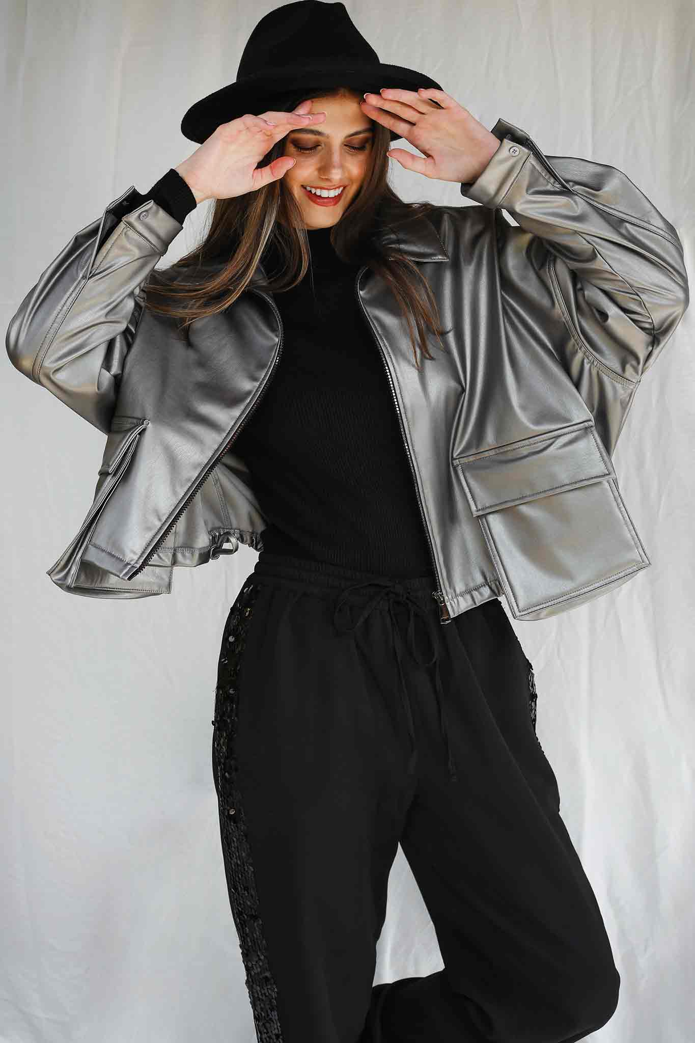 COOL BREEZE  LEATHER JACKET IN SILVER