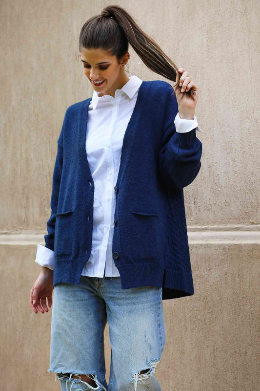 LAVISH CARDIGAN IN BLUE