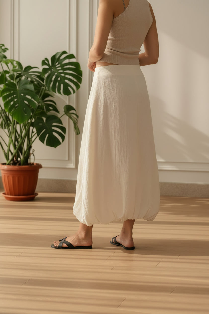 Crinkle Balloon Skirt - White