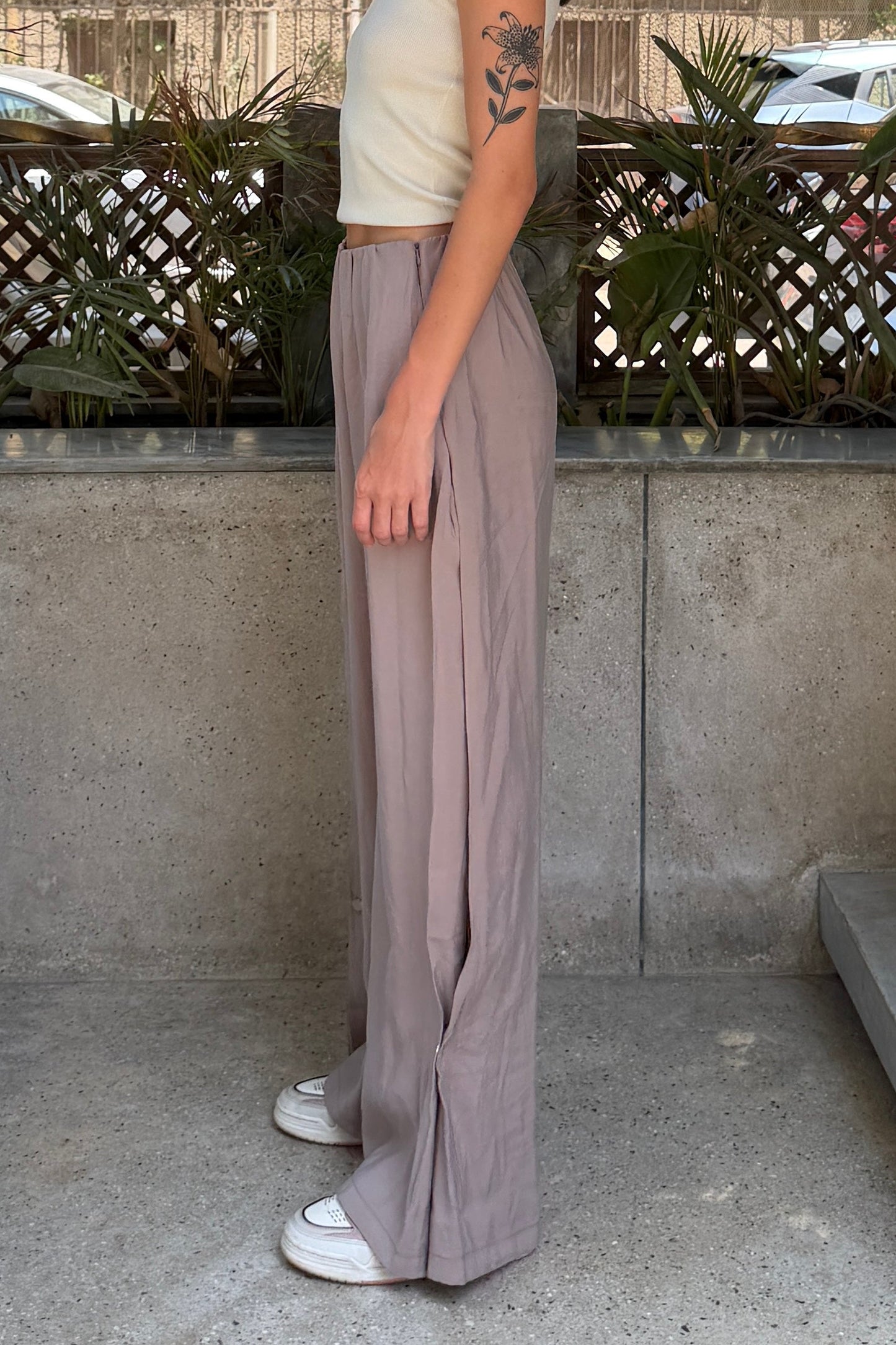 Coachella Wide Leg pants - Beige